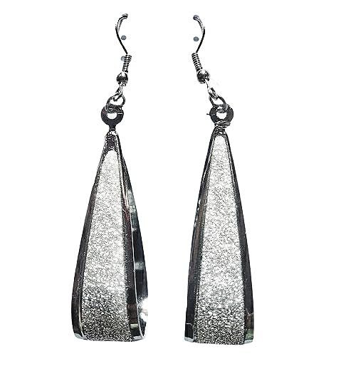 big long stylish earring,glitter dangle earrings for women(Black colour,metalic