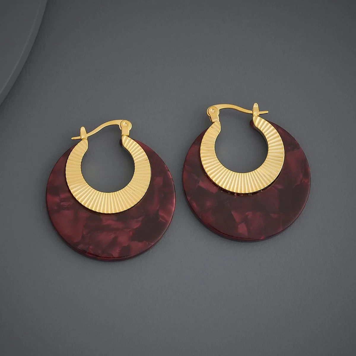 Trendy Earring Gold Polish Ruby Stone 1864