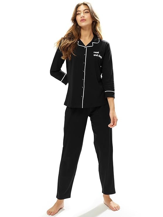 Tiya"s Women's Cotton Solid Plan Shirt & Payjama Full Sleeve Night Suit Set(BLACK)