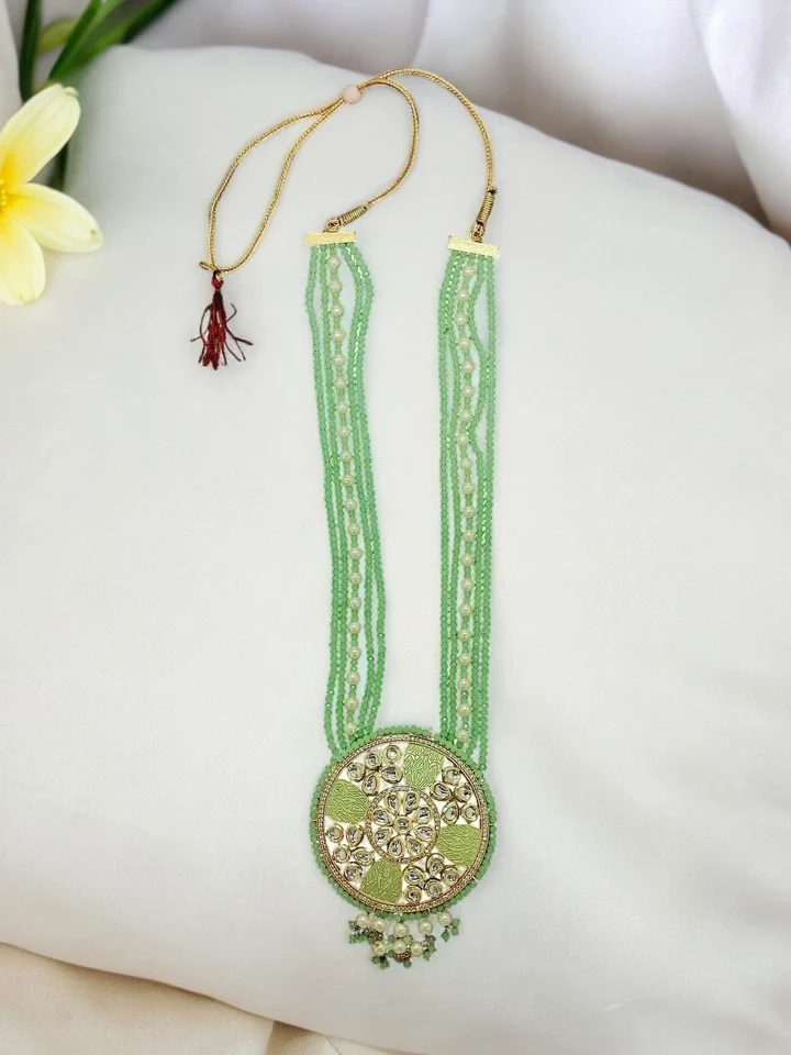 Tiya"s Gold-Plated Necklace with Kundan-Adorned Pendant